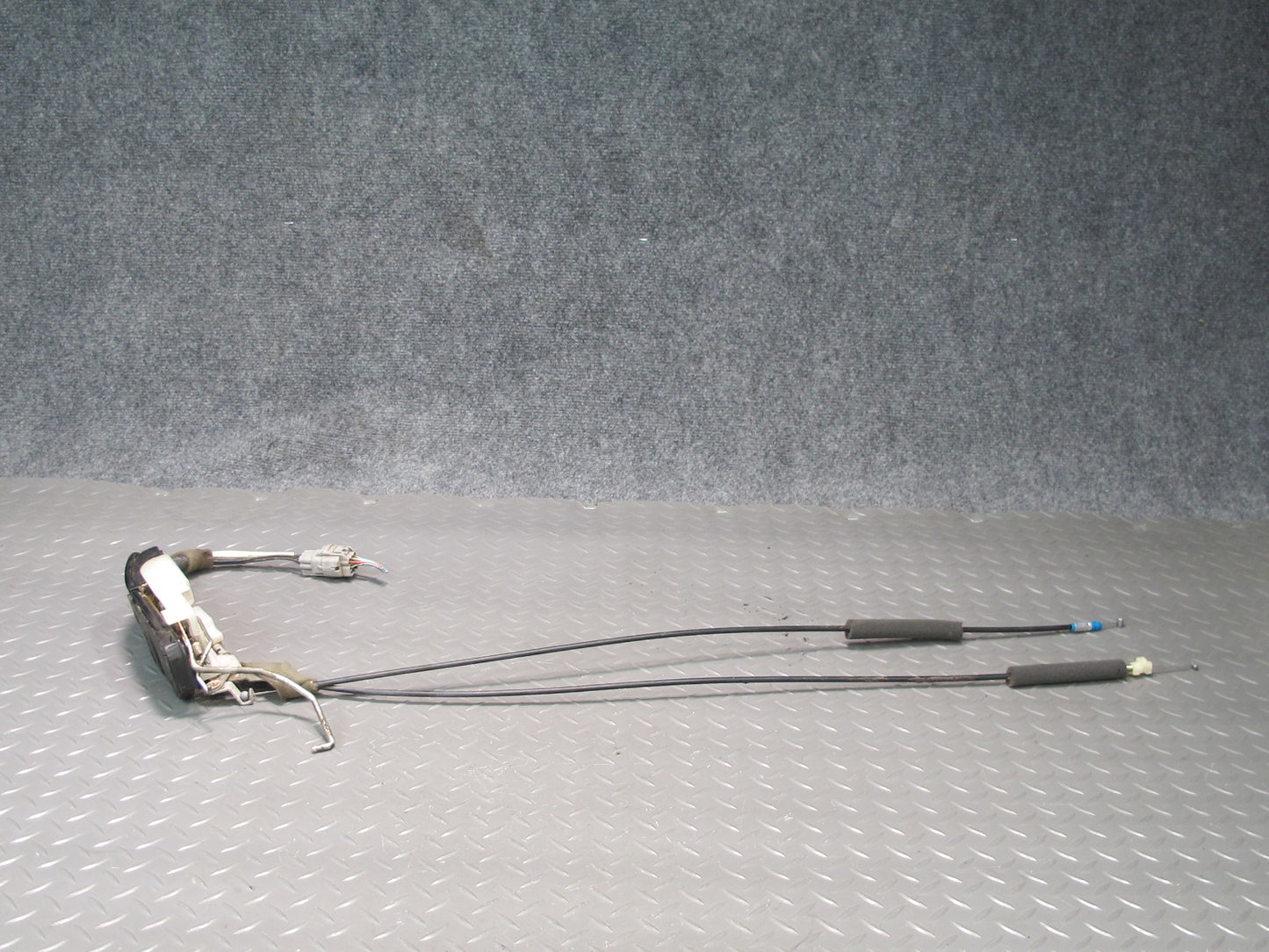 92-00 Lexus UZZ30L SC300 SC400 Front Left Driver Door Lock Latch Actuator OEM