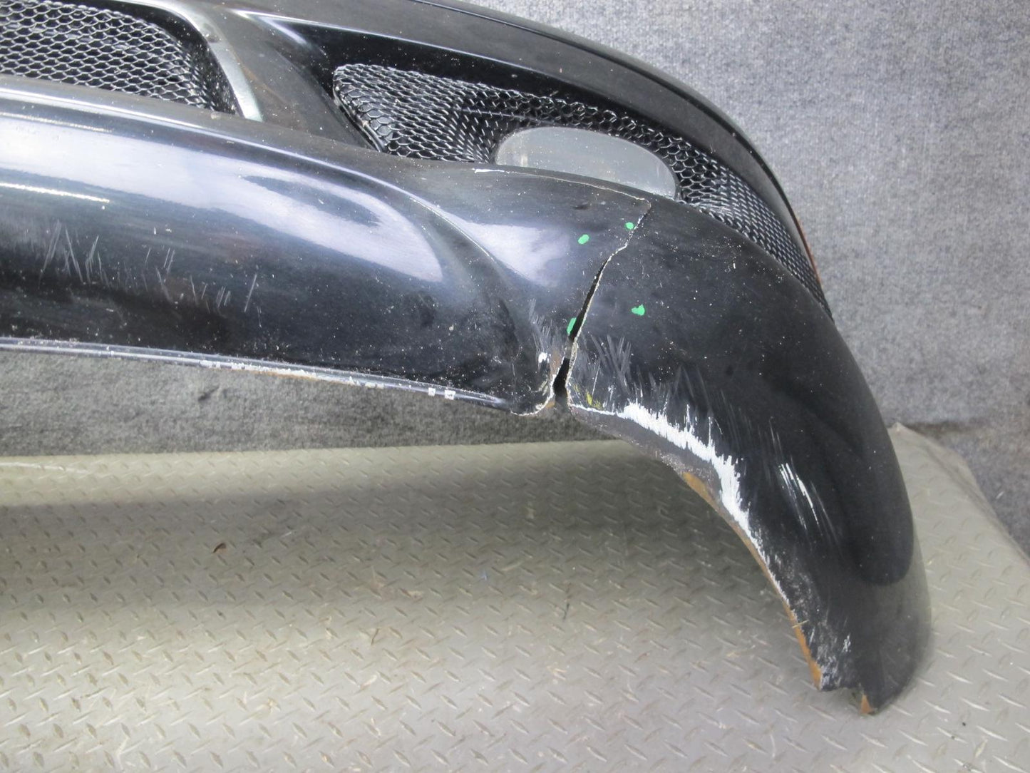 03-06 Mercedes R230 Sl-class AMG Front Bumper Cover w Fog Lights OEM