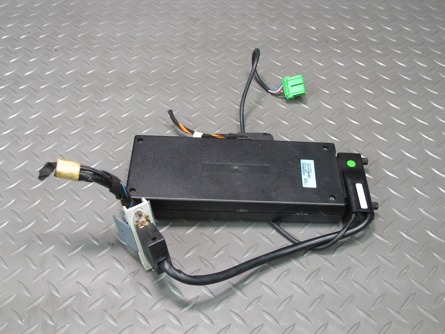 03-06 Mercedes R230 Sl-class Voice Command Communication Control Module OEM