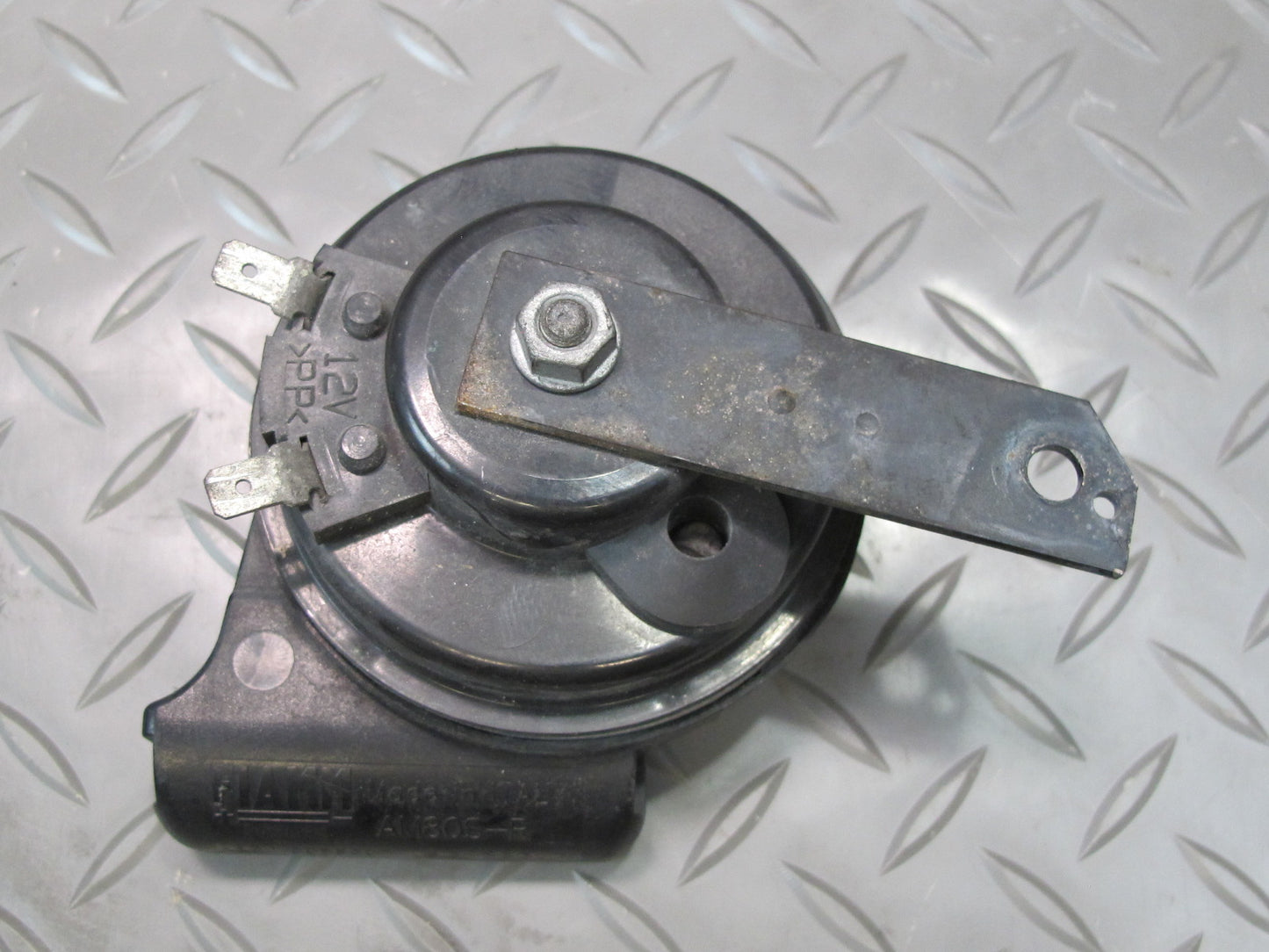 03-08 Mercedes R230 Sl-class Set of 2 High & Low Tone Note Horn Pitch Signal OEM