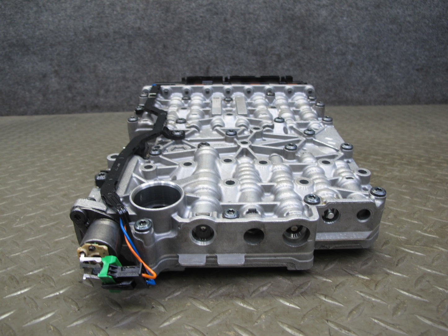 11-13 BMW F12 F13 F10 550i 8HP-70 A/T Transmission Valve Body Mechatronic OEM