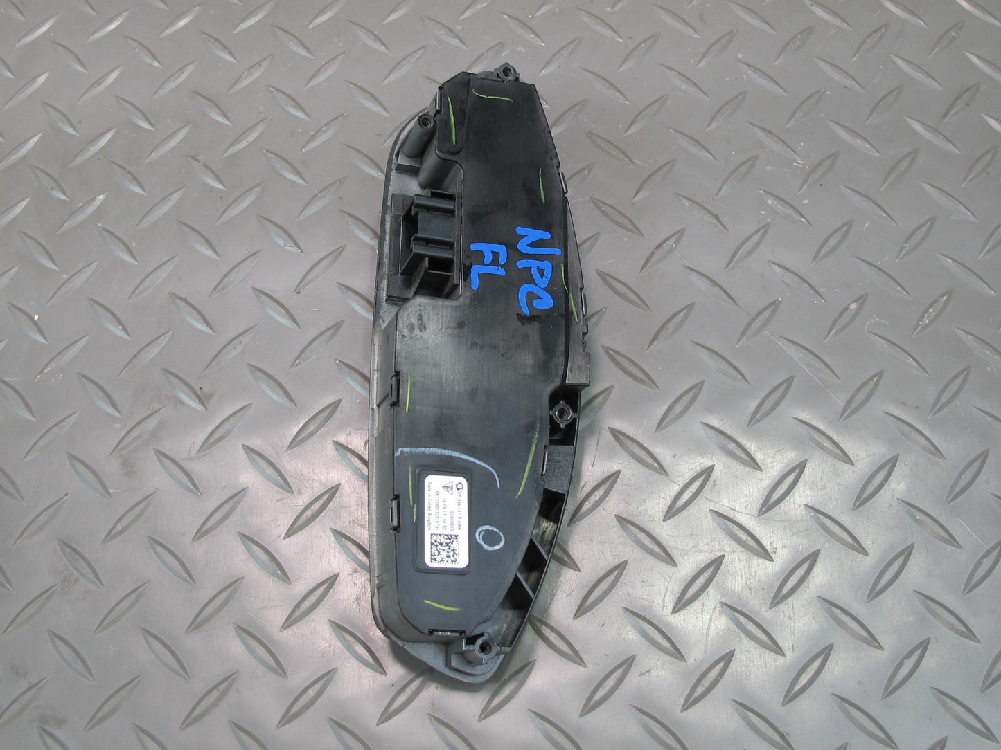 2011-2018 Porsche Cayenne 958 Front Left Side Seat Adjustment Control Switch