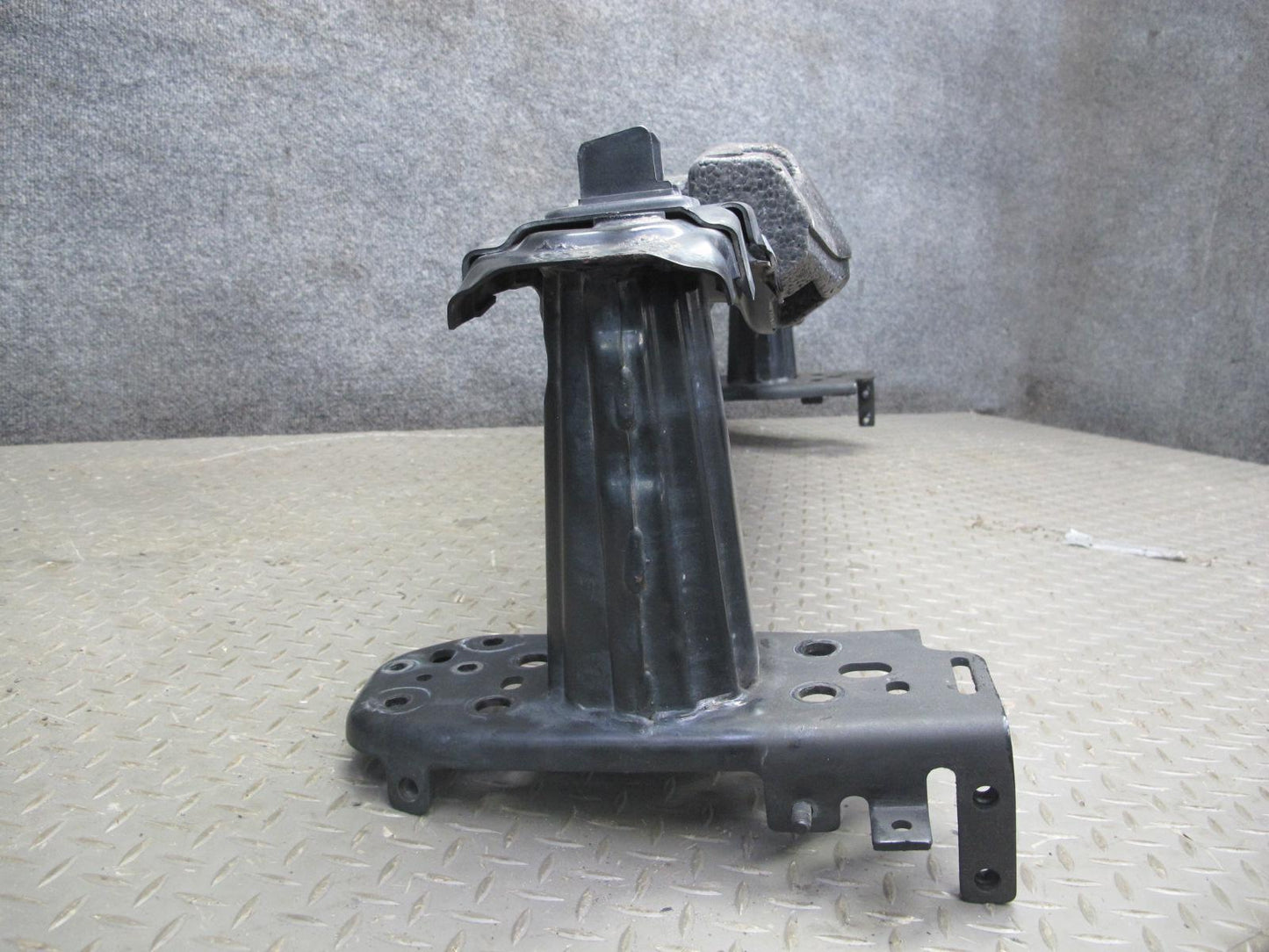 2011-2018 Porsche Cayenne 958 Front Bumper Impact Reinforcement Bar W/ Foam