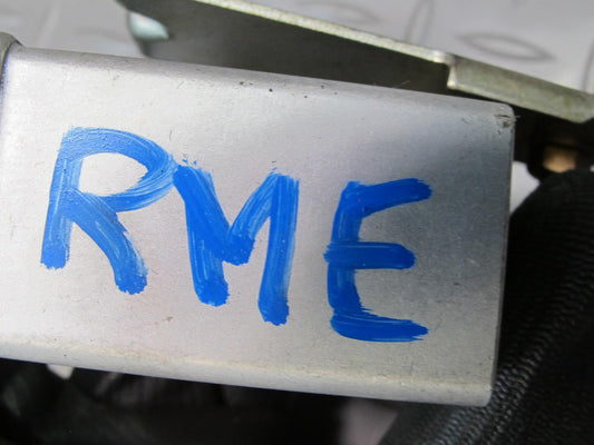 75-85 Mercedes W123 300D Seat Belt Warning Relay Module 0015455232 OEM