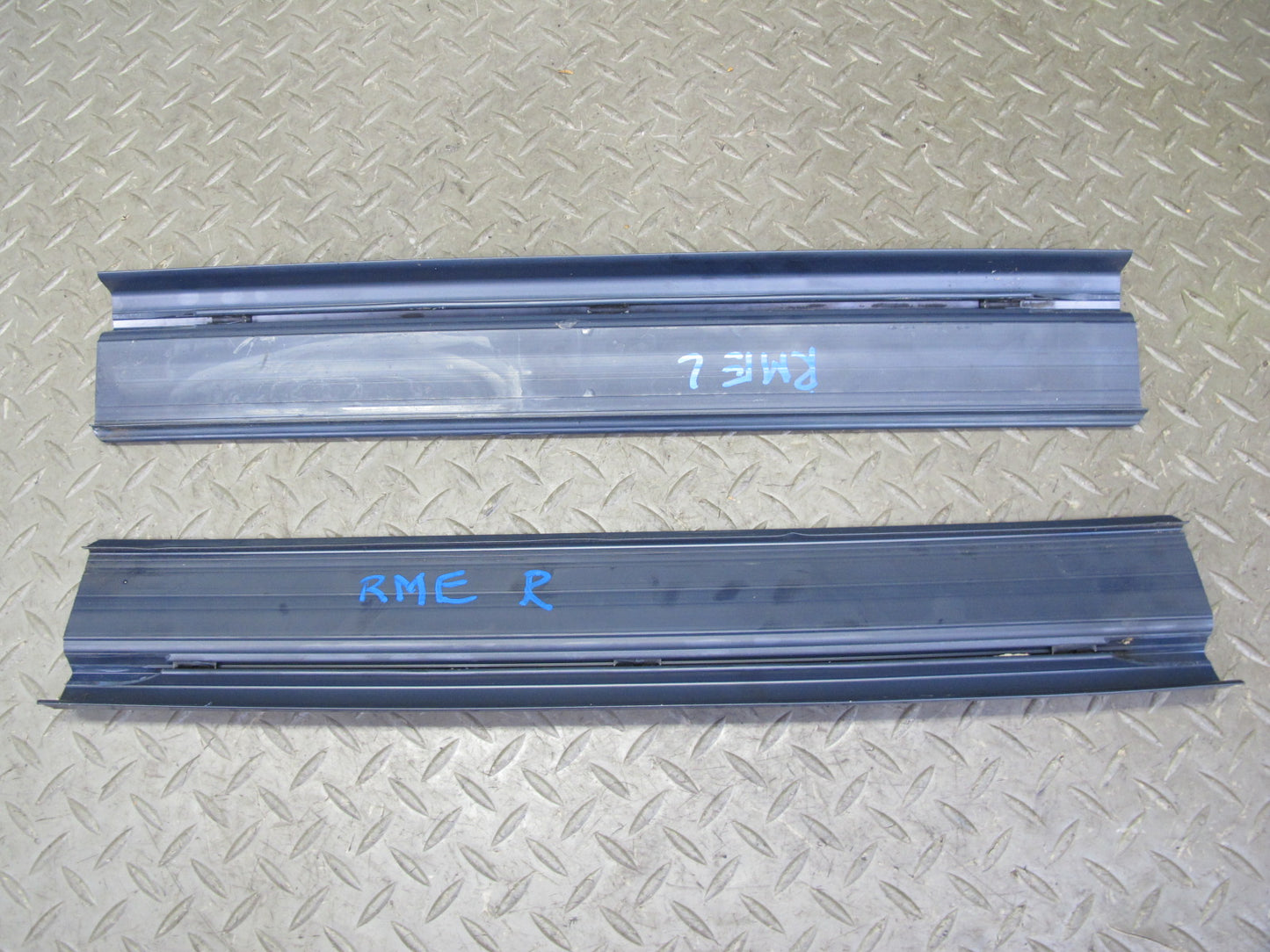 82-85 Mercedes W123 Set of 4 Front & Rear Door Scuff Sill Plate Trim Panel OEM
