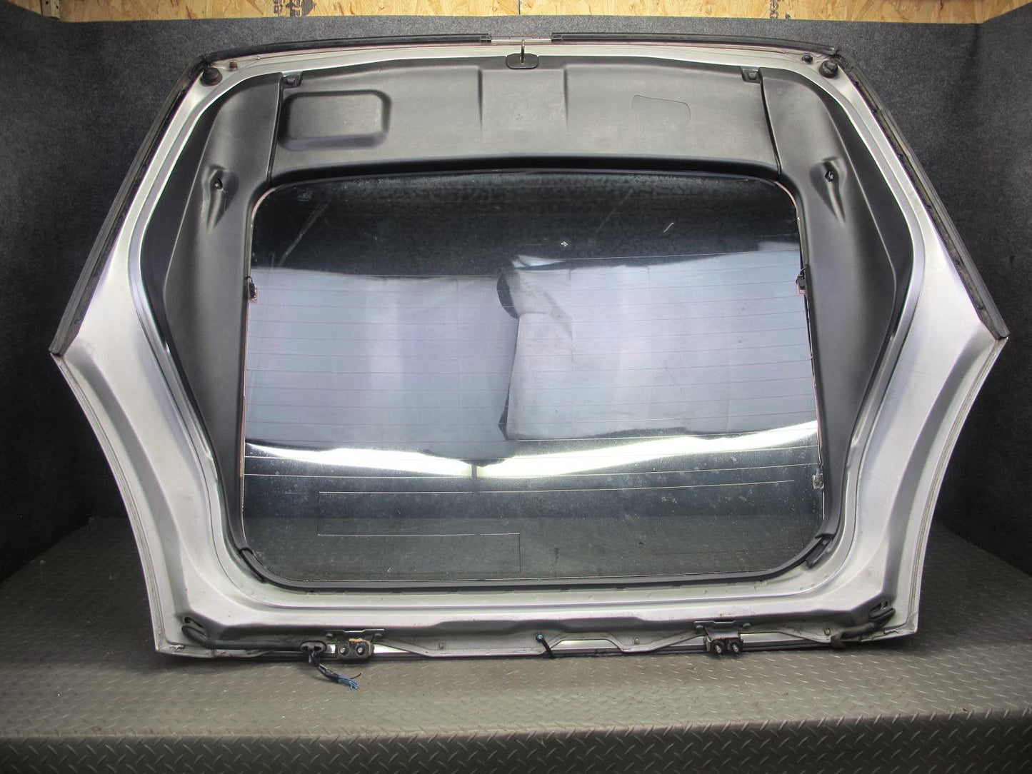 90-93 Nissan Z32 300ZX 2+2 Rear Trunk Lid Tailgate Liftgate Hatch w Spoiler OEM