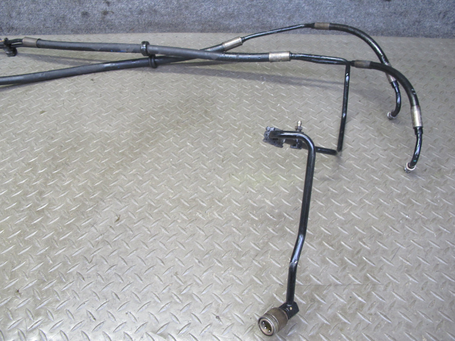 03-06 Mercedes R230 Sl-class ABC Hydraulic Suspension Hose Pipe Line OEM