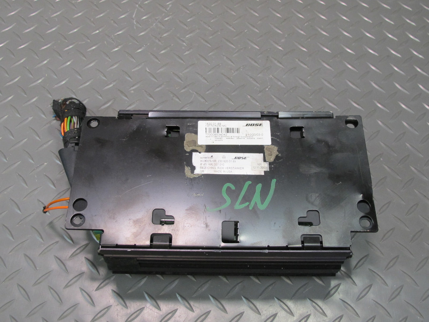 03-04 Mercedes R230 Sl-class Bose Audio Radio Amplifier AMP 2308200189 OEM