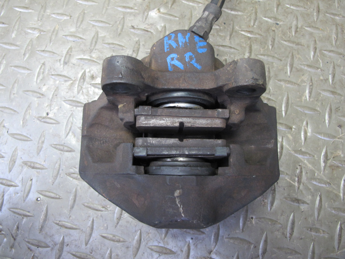 75-85 Mercedes W123 300D Set of 2 Rear Left & Right Brake Caliper w Hose OEM