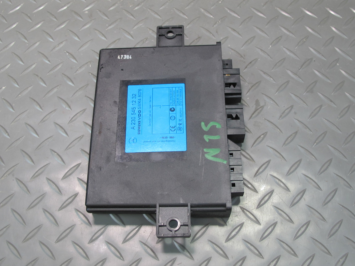 03-06 Mercedes R230 Sl-class Keyless Entry Control Module 2305451232 OEM