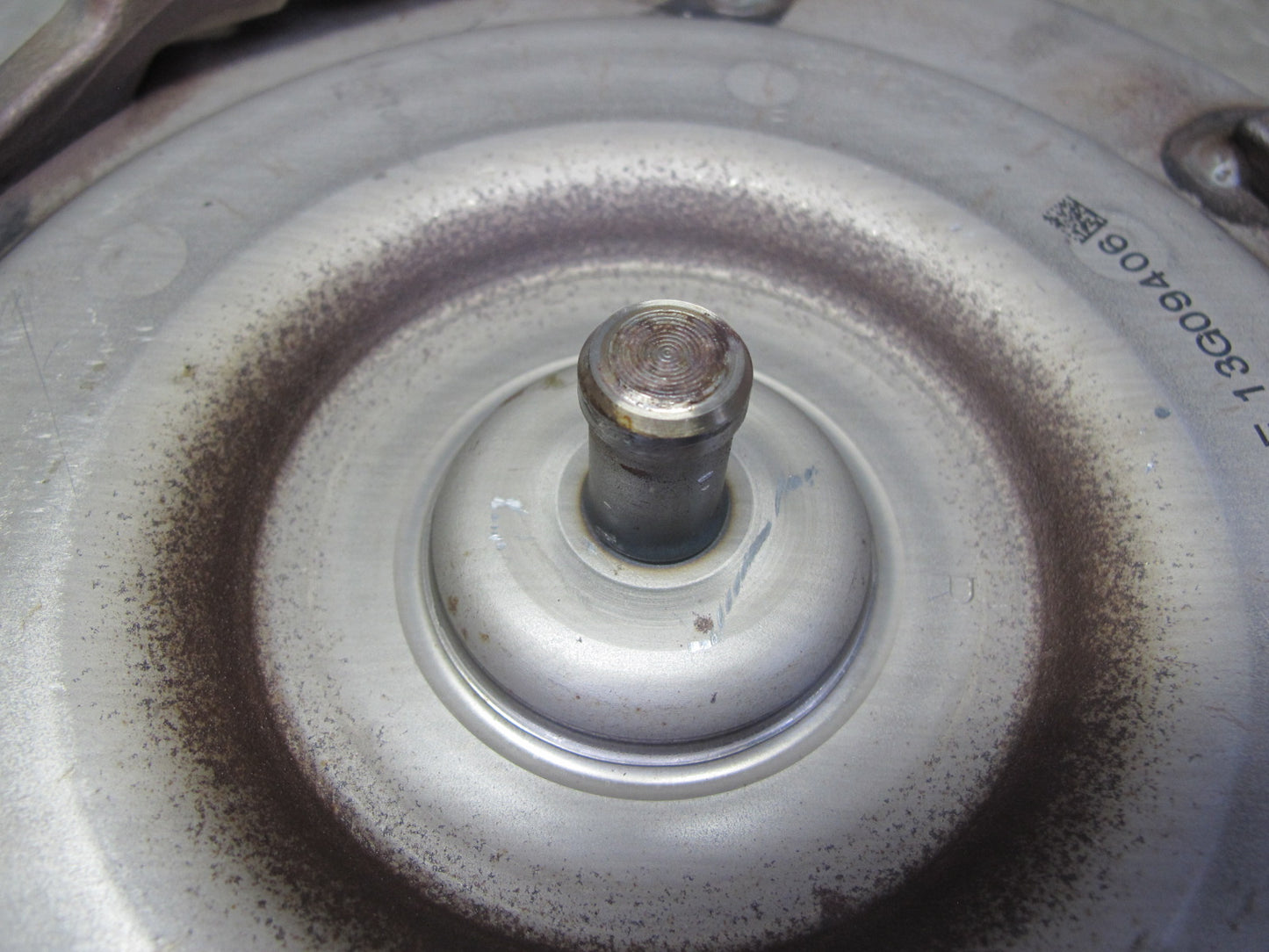 2011-2014 Porsche Cayenne 958 4.8L A/T Transmission Torque Converter 0C8323571E