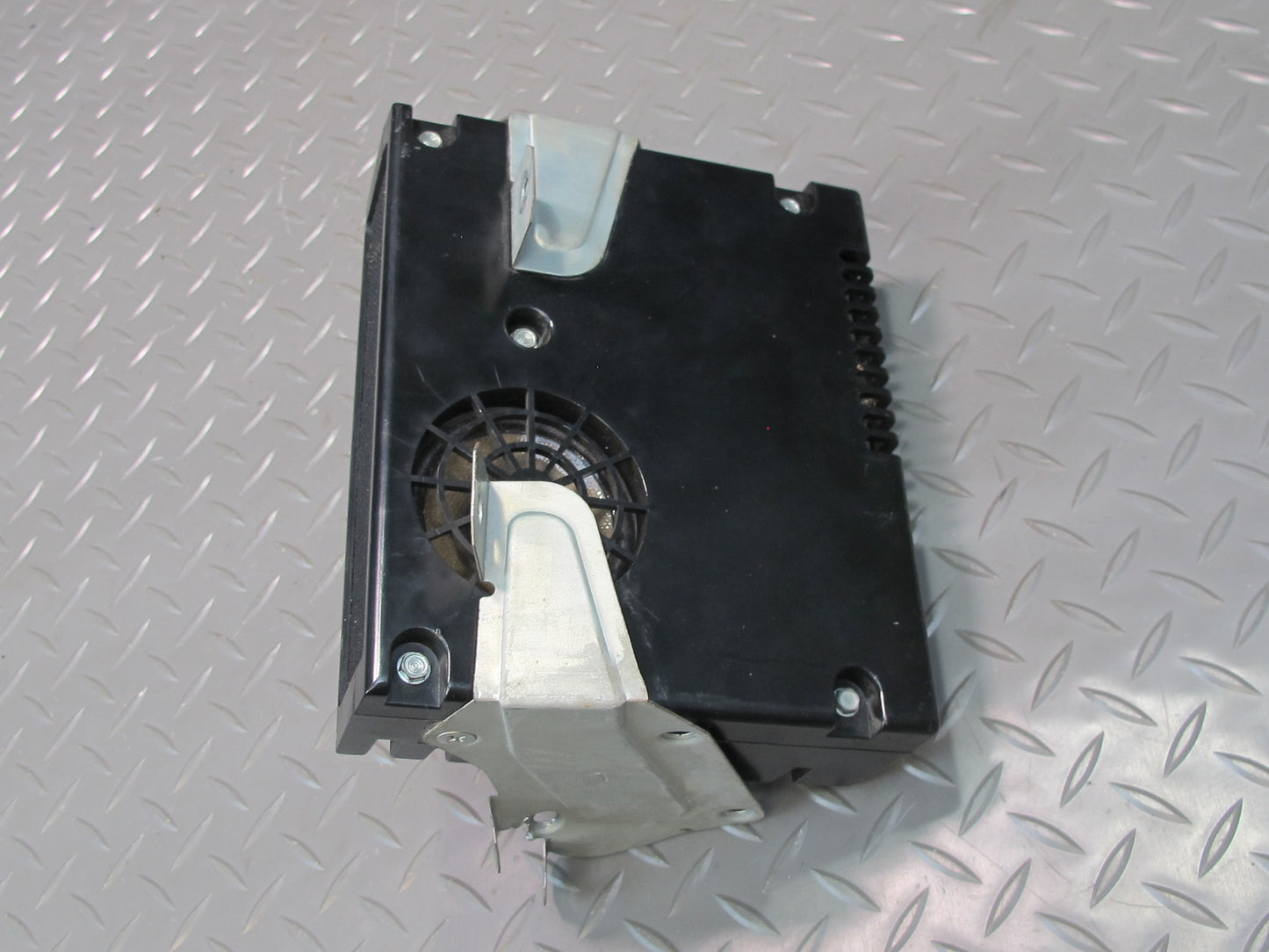 1990 Nissan Z32 300ZX 2+2 Bose Center Speaker Box w Bracket Mounts OEM