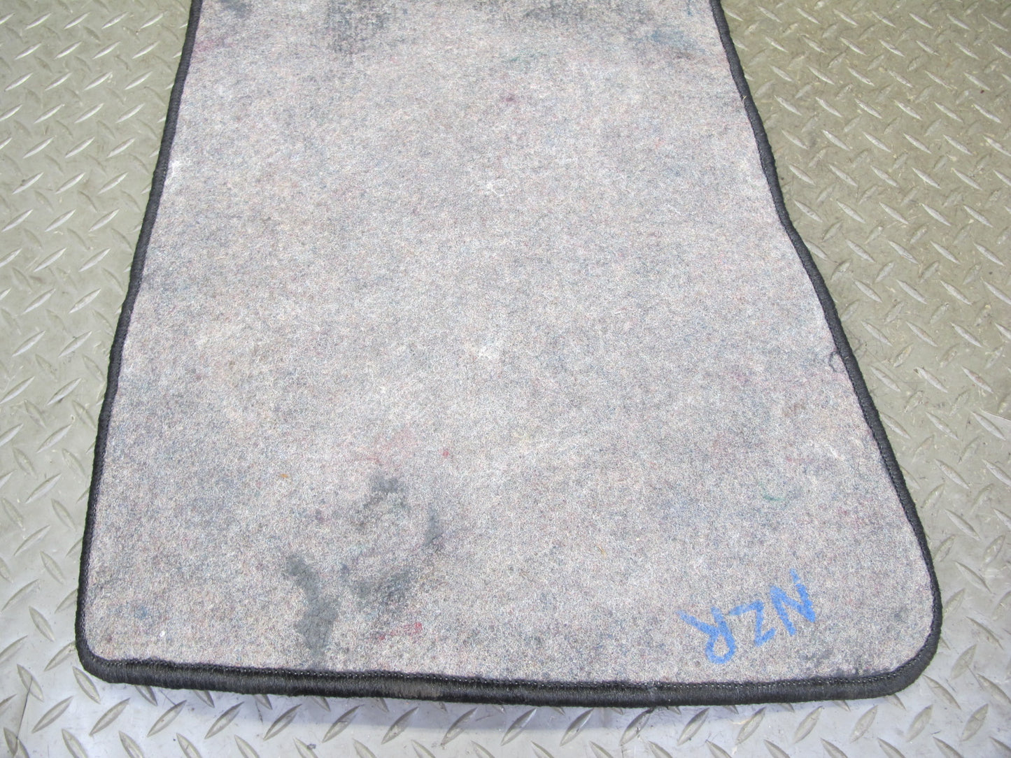 77-78 Datsun S30 280Z Set of 2 Front Left & Right Carpet Floor MAT OEM