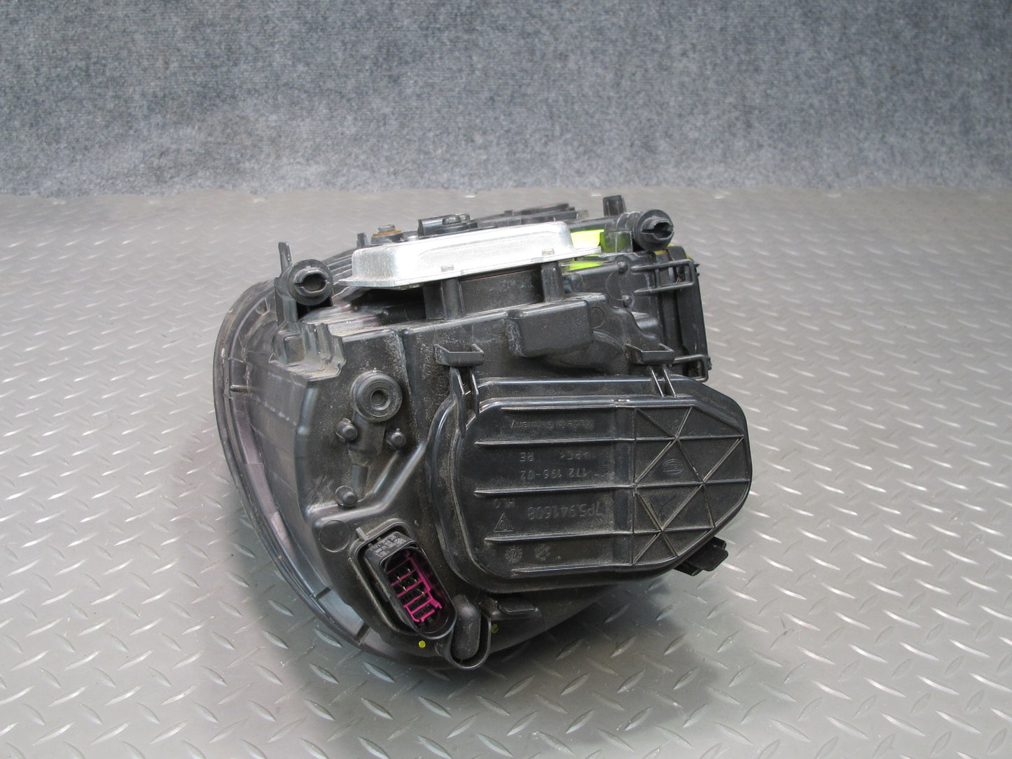 2011-2014 Porsche Cayenne 958 Front Right Side Xenon AFS HID Headlight Lamp