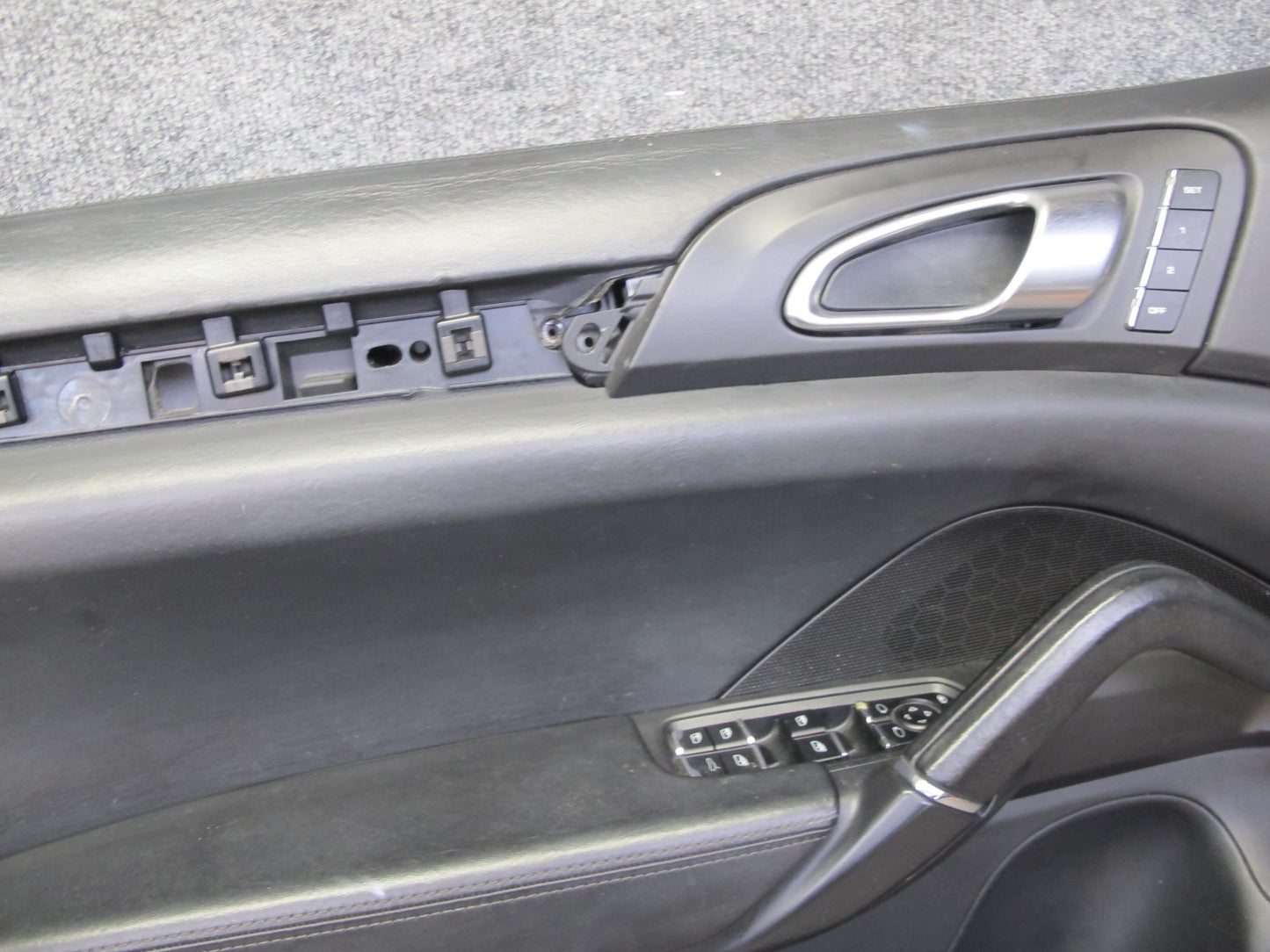 2011-2018 Porsche Cayenne 958 Front Left & Right Side Interior Door Panel Set