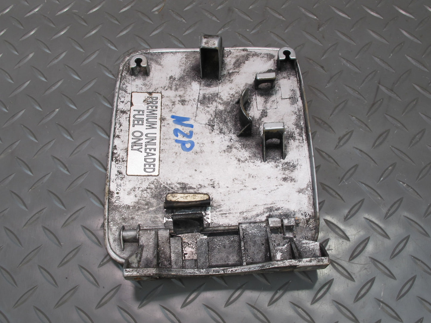 90-96 Nissan Z32 300ZX 2+2 Fuel Filler Door Lid Cover Silver Metallic OEM