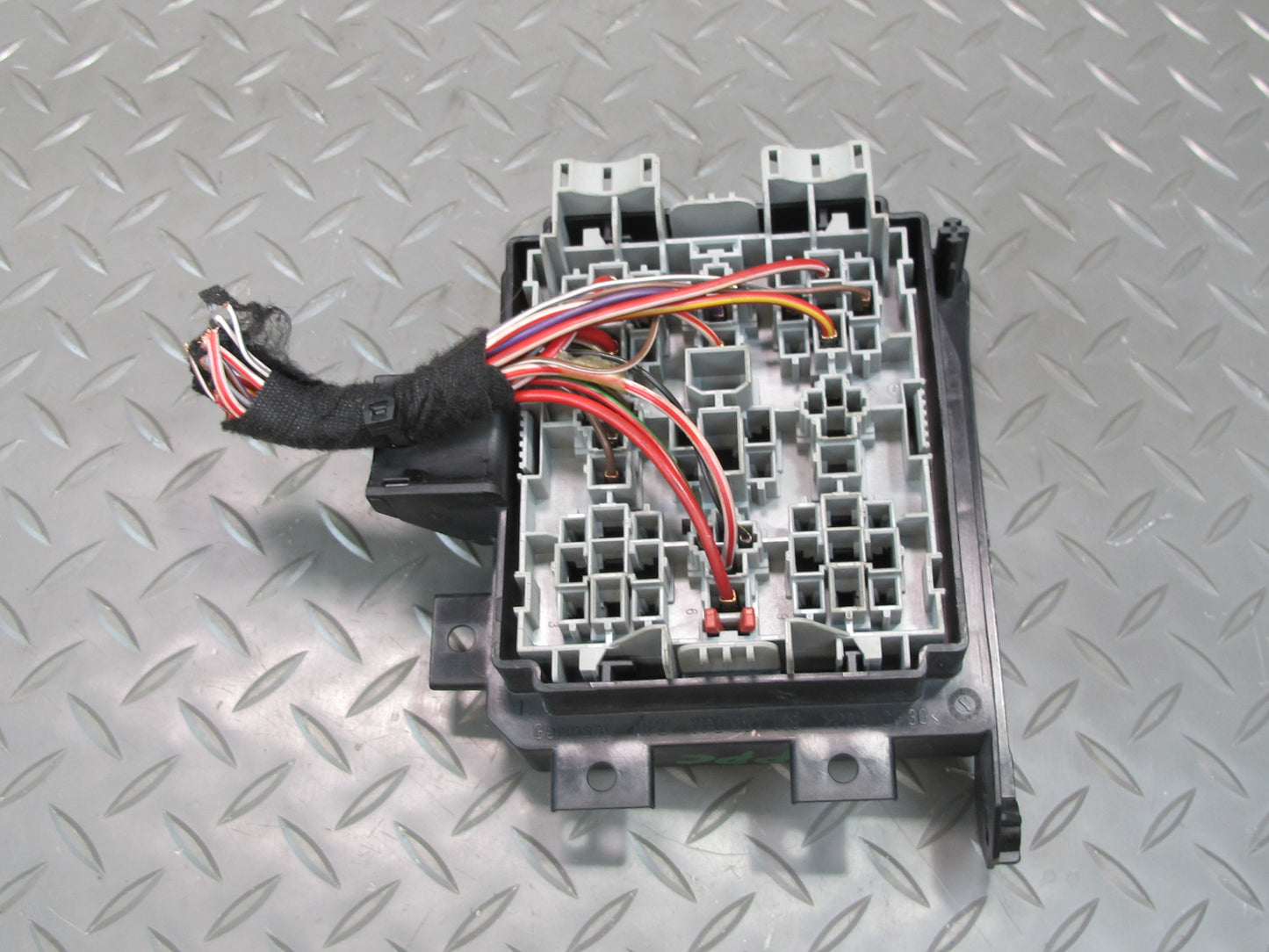 2011-2018 Porsche Cayenne 958 Left Under Dash Cabin Fuse Relay Box 7P0937149