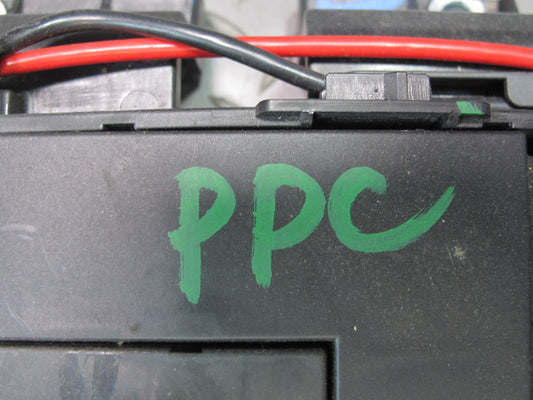 2011-2018 Porsche Cayenne 958 Power Distribution Fuse Relay Junction Box