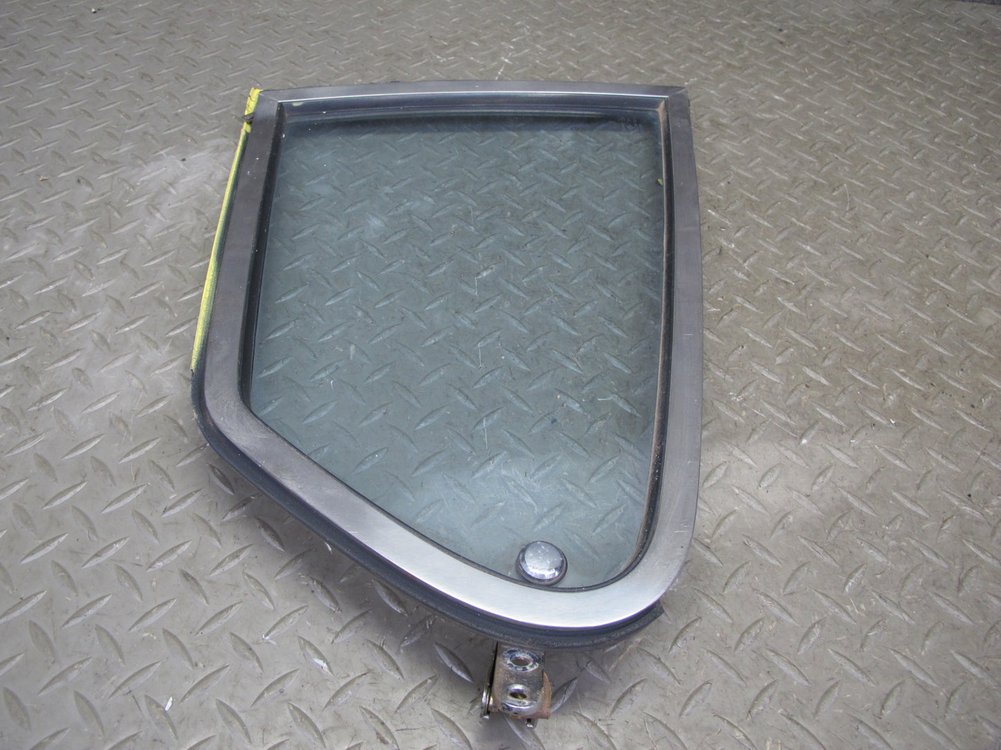 75-78 Datsun S30 280Z Rear Right Quarter Glass Window OEM