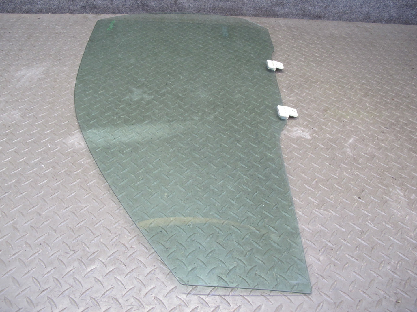 99-01 Isuzu Vehicross Front Left Driver Door Glass Window OEM