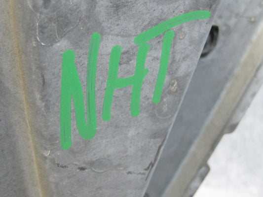 2008-2009 Hummer H2 Air Intake Cleaner Filter Box Housing