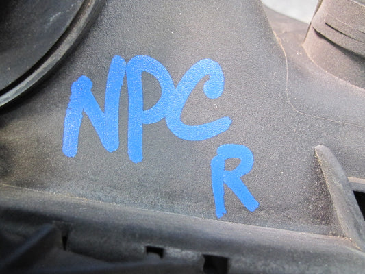 2011-2014 Porsche Cayenne S 958 4.8L Front Right Air Intake Cleaner Filter Box