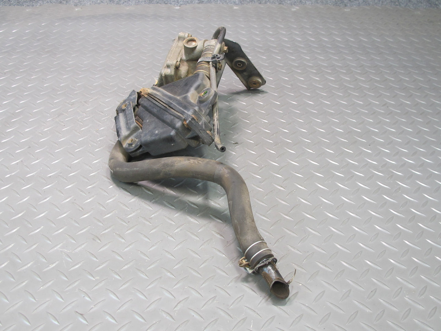90-92 Nissan Z32 300ZX NON Turbo Right Air Injection Idle Valve OEM