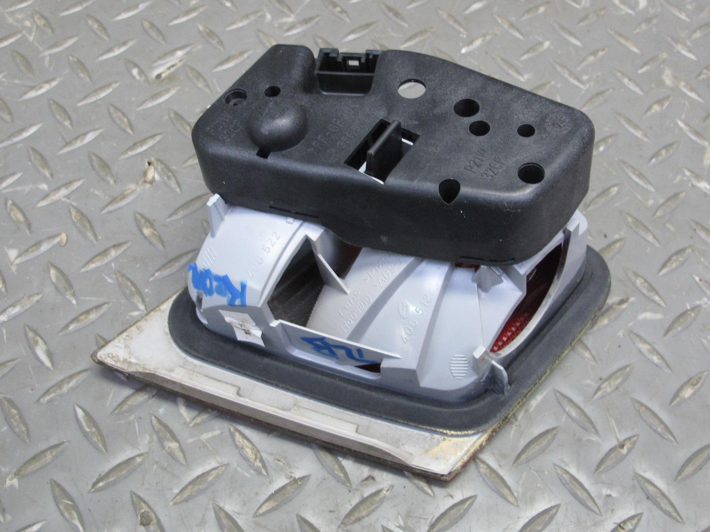 2004-2006 BMW E46 Convertible Rear Inner & Outer LED Tail Light Lamp Set of 4