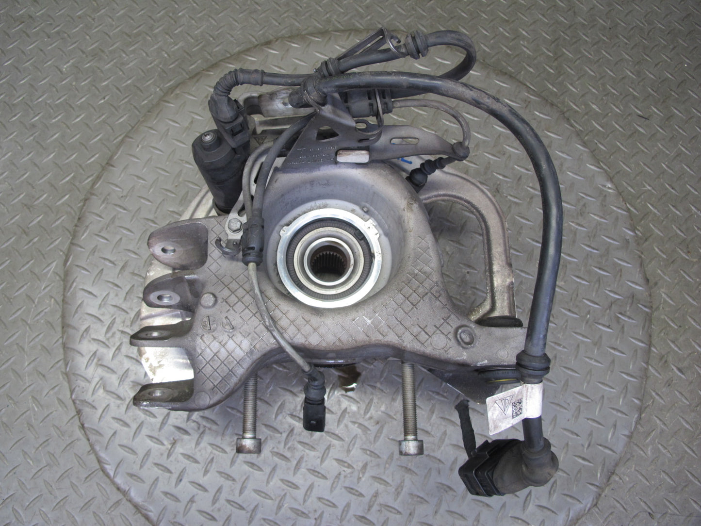 17-23 Porsche Panamera 971 AWD Rear Left Spindle Knuckle Wheel Hub Bearing