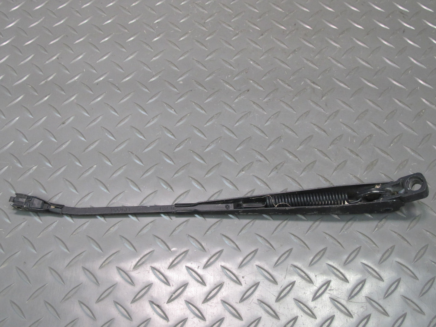 75-78 Datsun S30 280Z Set of 2 Front Left & Right Wiper Arm OEM