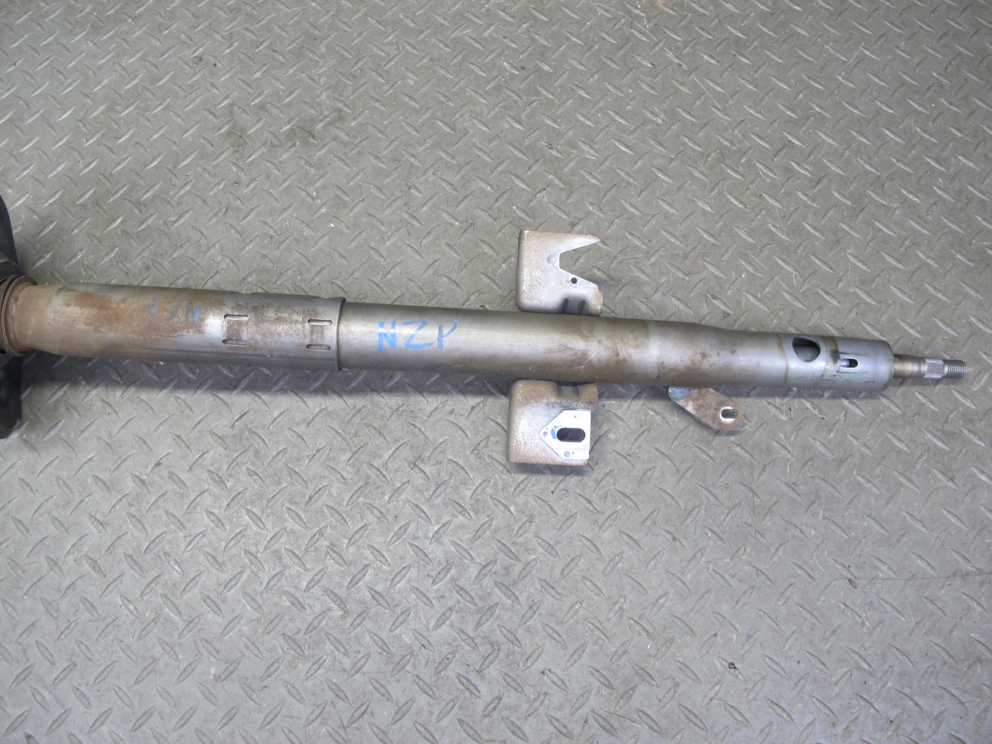 1990 Nissan 300ZX Z32 NON Turbo Steering Column Shaft Assembly OEM