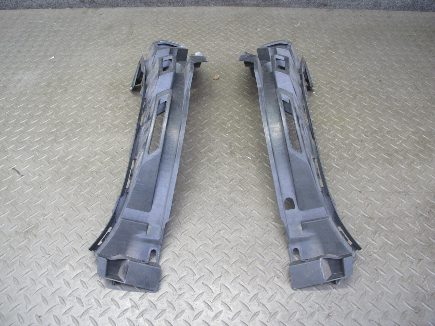 17-23 Porsche Panamera 971 Rear Bumper Mount Bracket Support Set