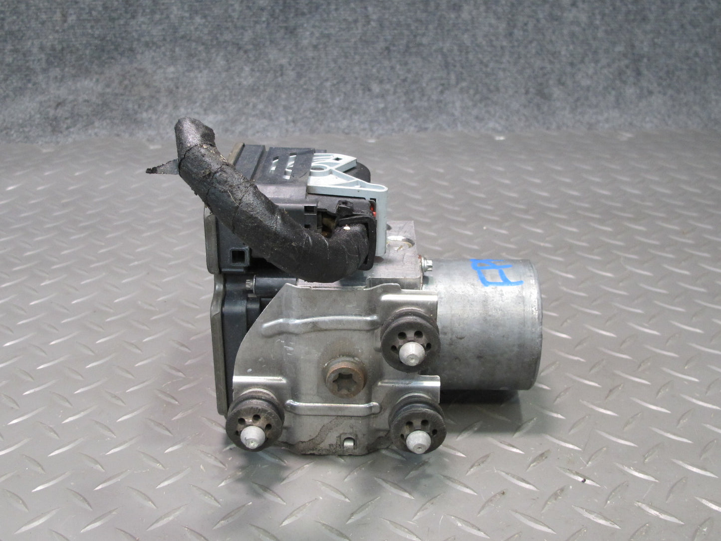 17-21 Porsche Panamera 971 Anti Lock Brake ABS Pump Module