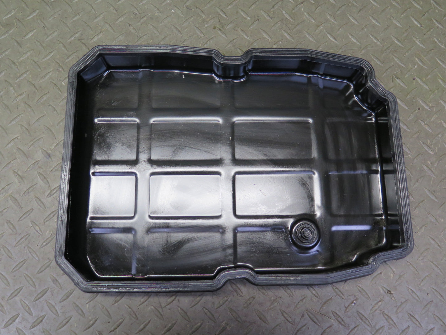 03-06 Mercedes R230 SL500 Automatic Transmission Oil Pan 2402700000 OEM