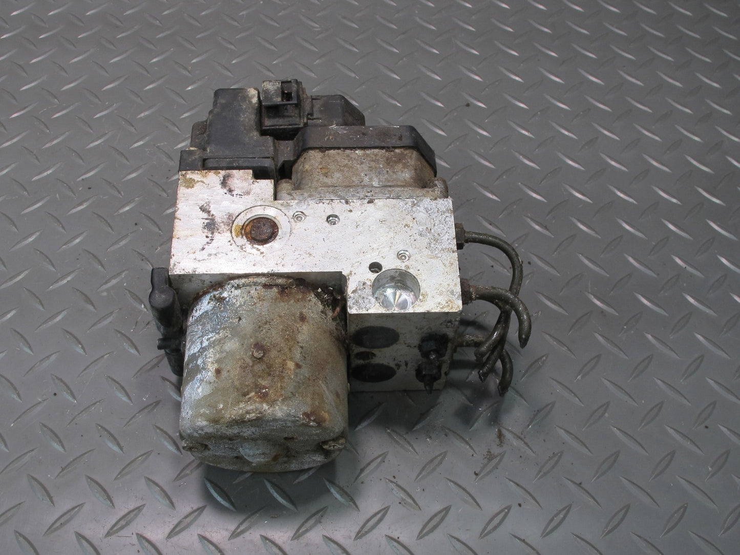 99-03 VW Eurovan T4 Anti Lock Brake ABS Pump Module Unit OEM