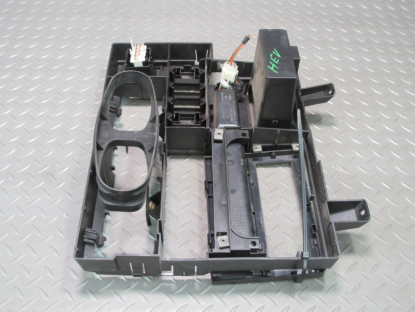 99-03 VW Eurovan T4 Dash Center Radio Climate Trim Bezel Cover Panel OEM