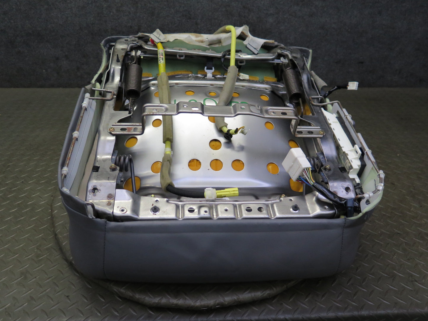 98-00 Lexus UCF20 LS400 Front Right Seat Lower Leather Cushion Gray w Switch OEM