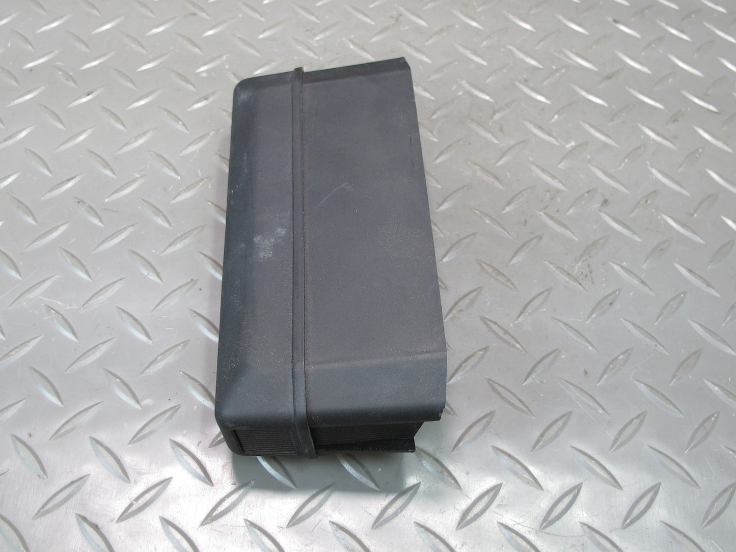 99-03 VW Eurovan T4 Rear Center Third Brake Light Lamp 703945135 OEM