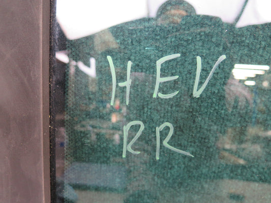 97-00 VW Eurovan T4 Center Right Movable Glass Window OEM