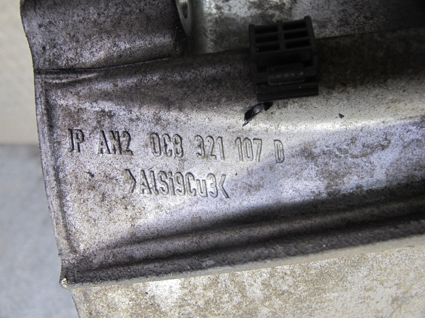 12-18 Porsche Cayenne 958 4.8L Turbo AWD A48.54 TR-82SD Auto Transmission 123K