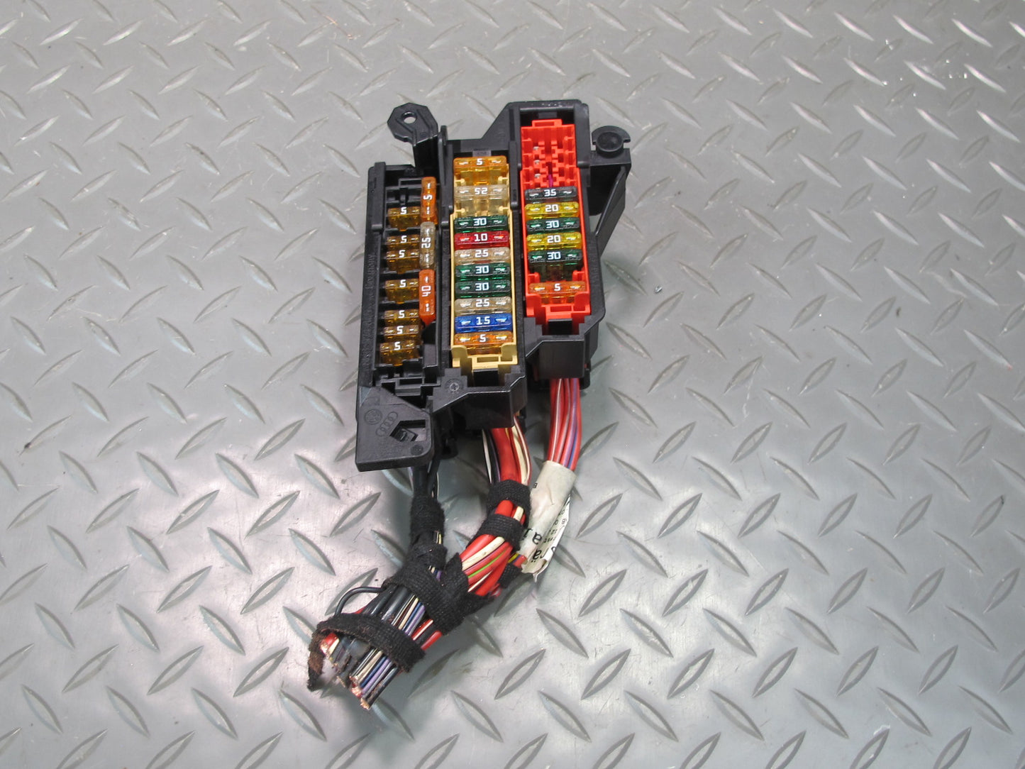 08-16 Audi A5 S5 B8 Fuse Box w Holder OEM