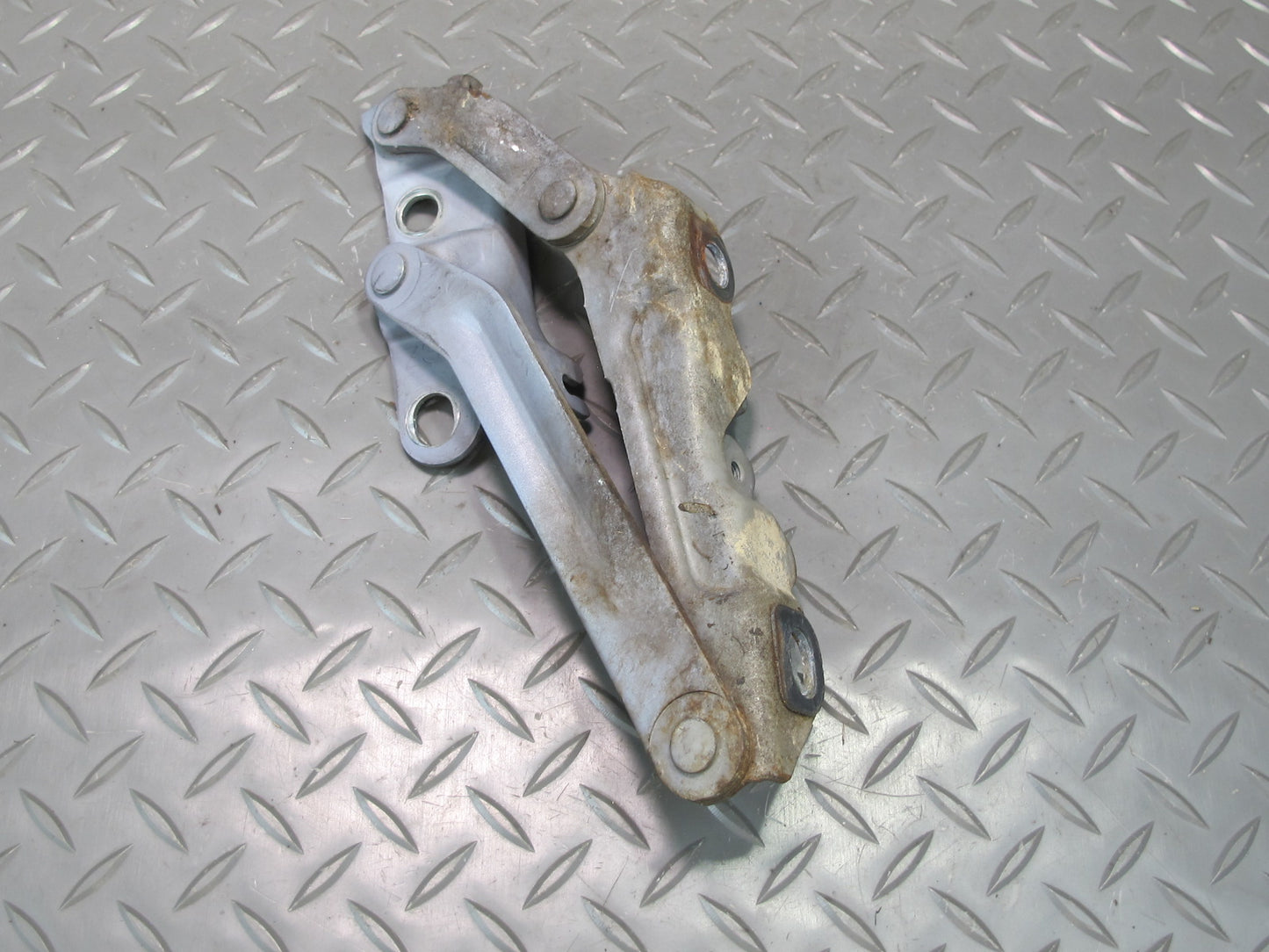 92-00 Lexus JZZ31L SC400 SC300 Set of 2 Front Left & Right Hood Hinge OEM