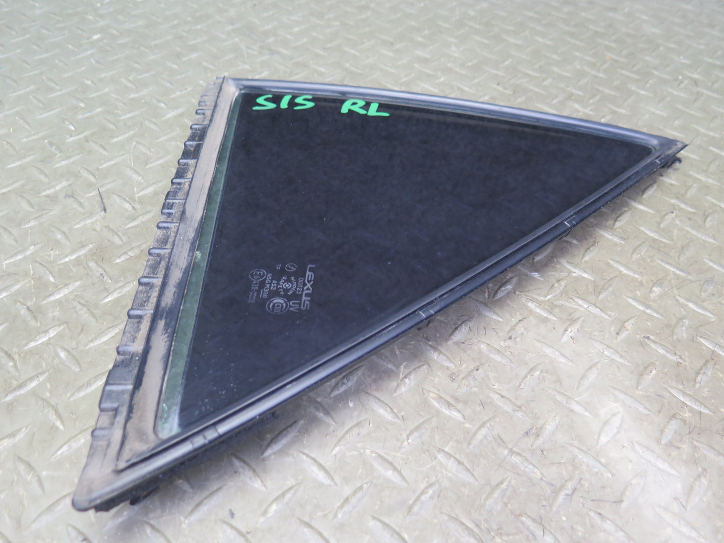 01-05 Lexus JCE10L IS300 Sedan Rear Left Door Quarter Glass Window OEM