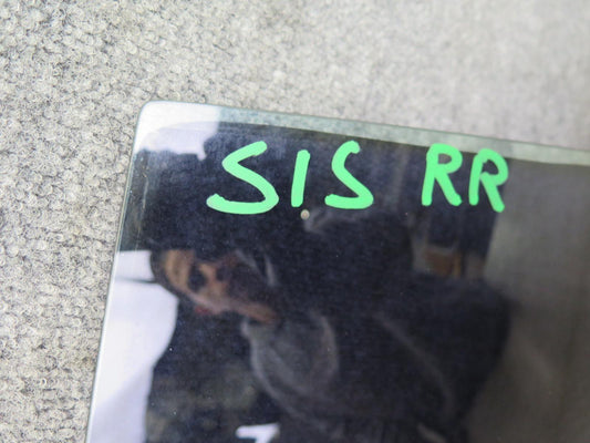 01-05 Lexus JCE10L IS300 Sedan Rear Right Door Glass Window OEM