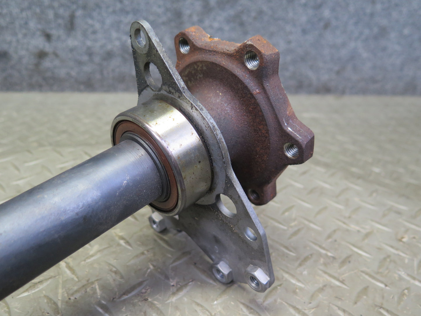 08-12 Audi 8T S5 AWD Front Left Transmission Axle Flange Shaft OEM