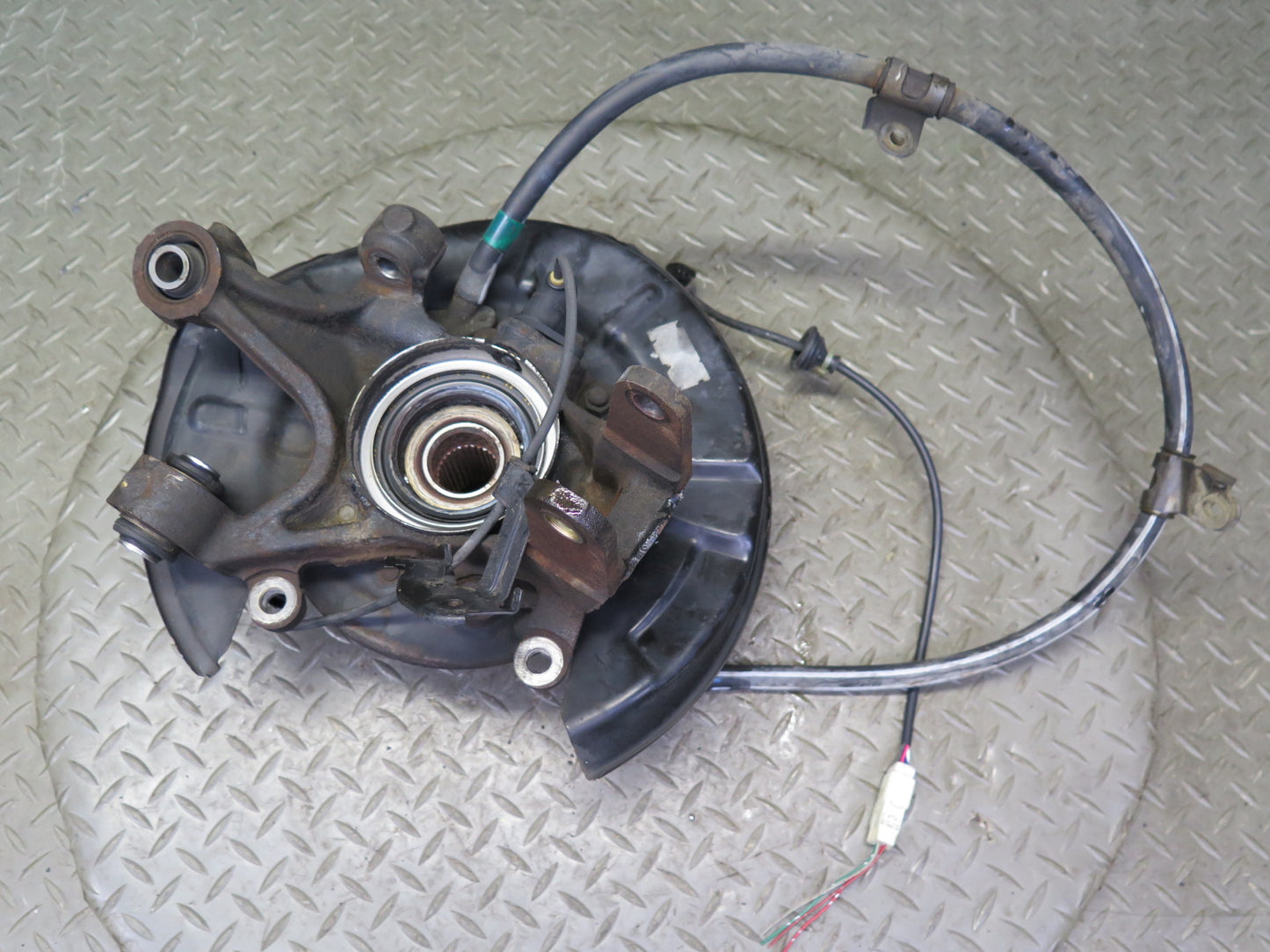 98-00 Lexus UCF20L LS400 Rear Right Spindle Knuckle Wheel Hub Bearing 102K OEM