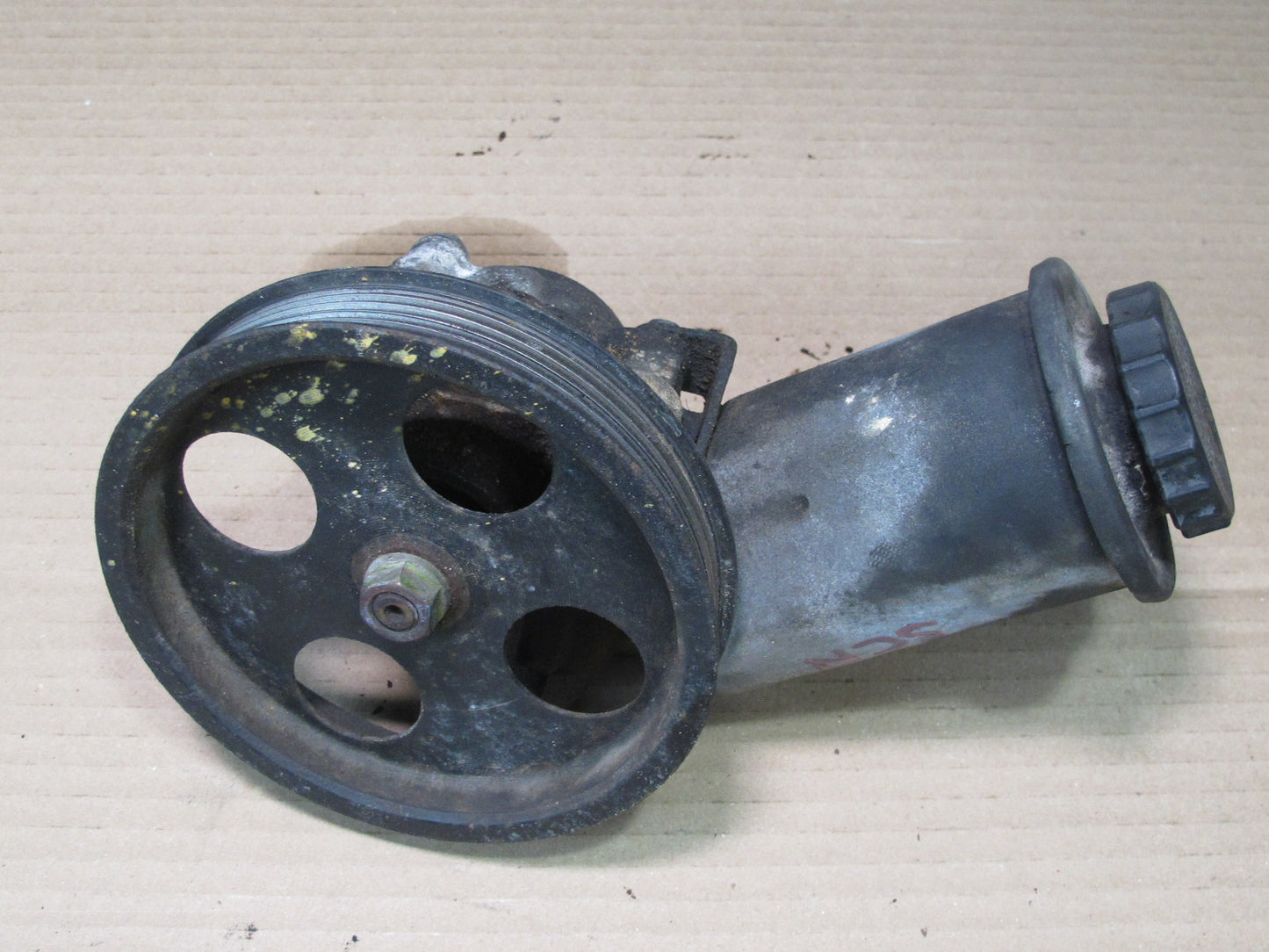 97-98 Lexus JZZ31L SC300 Power Steering Pump Reservoir Pulley Assembly OEM