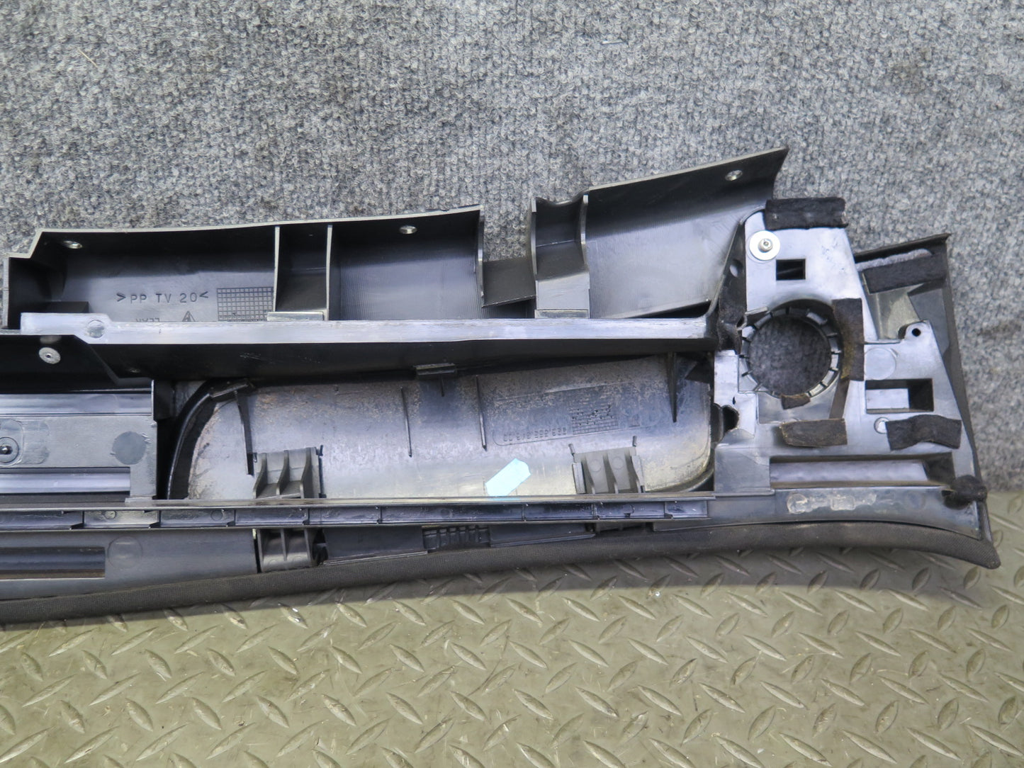 2002-2005 Porsche 911 996 Convertible Roll Bar Trim Cover Panel 99655538503