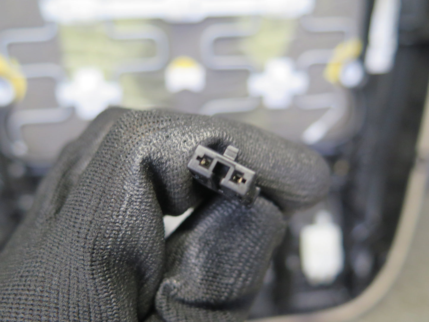 05-06 Mercedes R171 Slk-class Front Left Leather Seat Lower Cushion Beige OEM