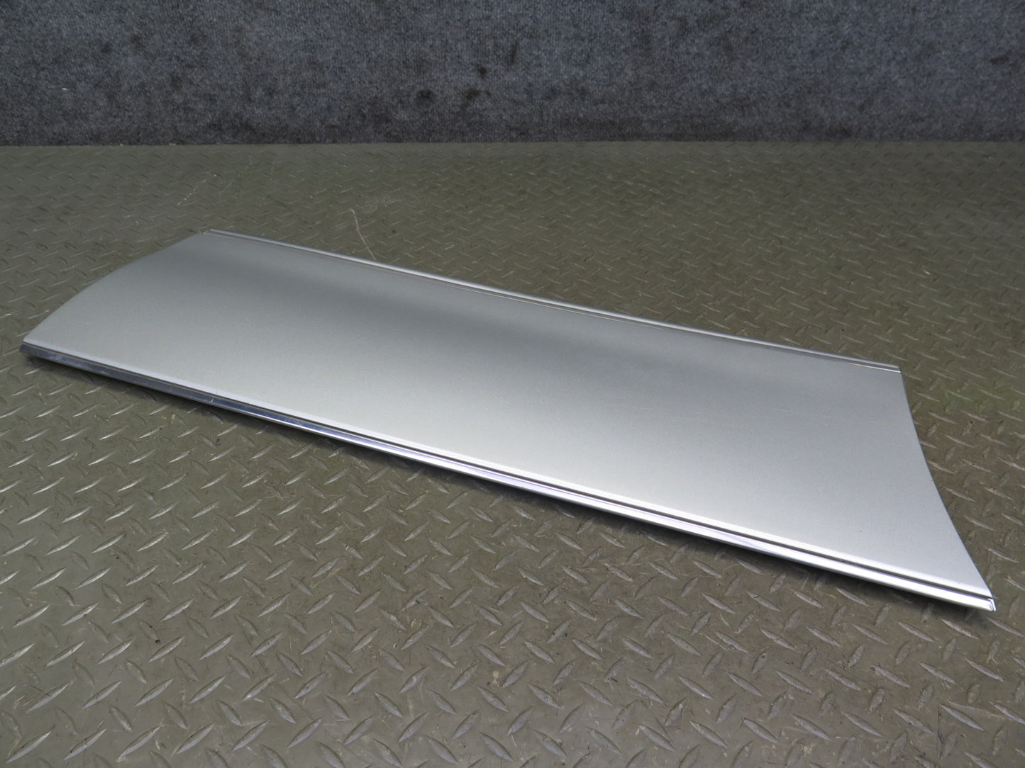 98-05 Lexus GS400 GS430 GS300 Set of 2 Front & Rear Right Door Moulding Trim OEM